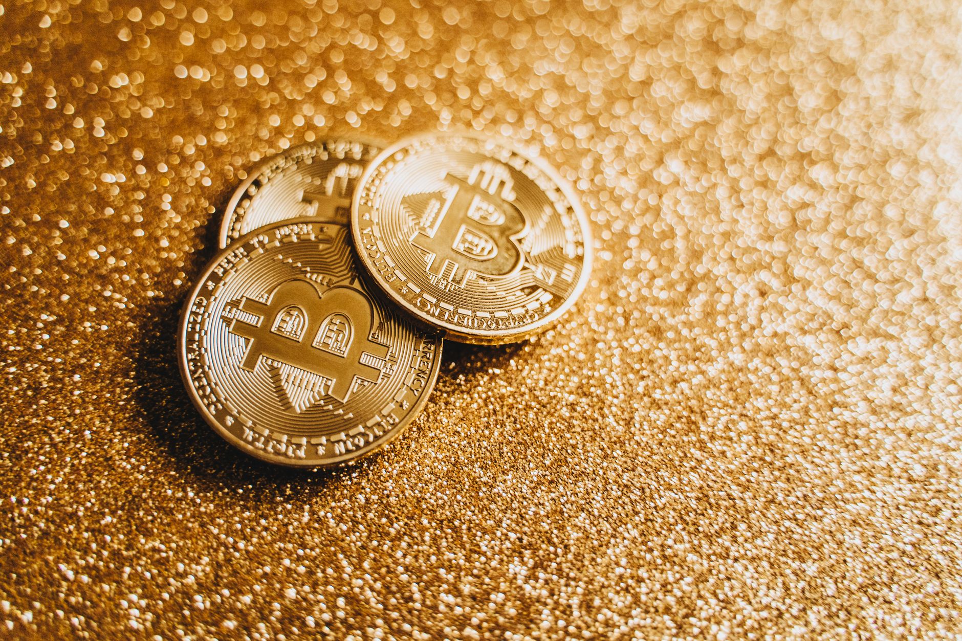 Imagem de capa — Blockchain Além das Criptomoedas: Casos de Uso Empresariais