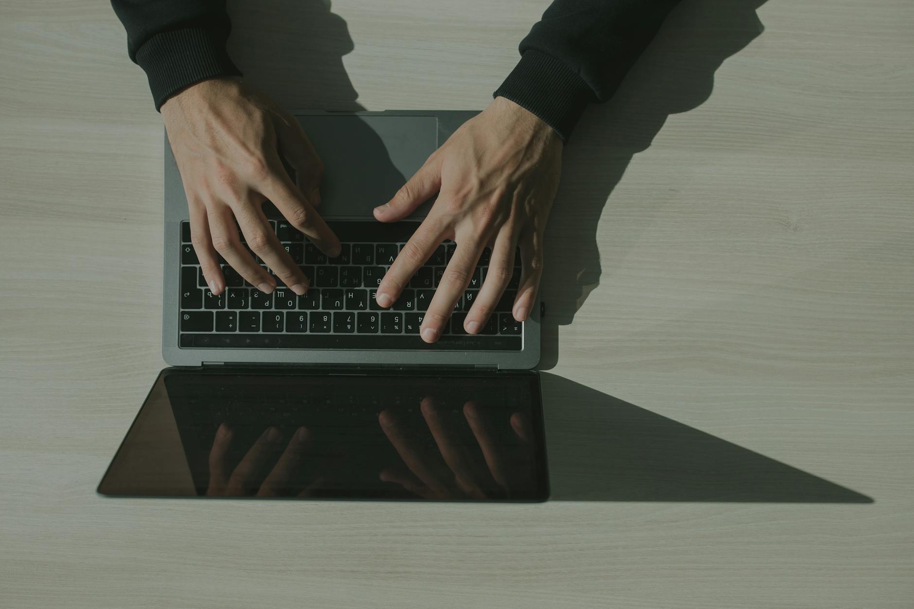 Ilustração técnica — Email Security em 2026: DMARC, DKIM, SPF e Anti-Phishing com IA
