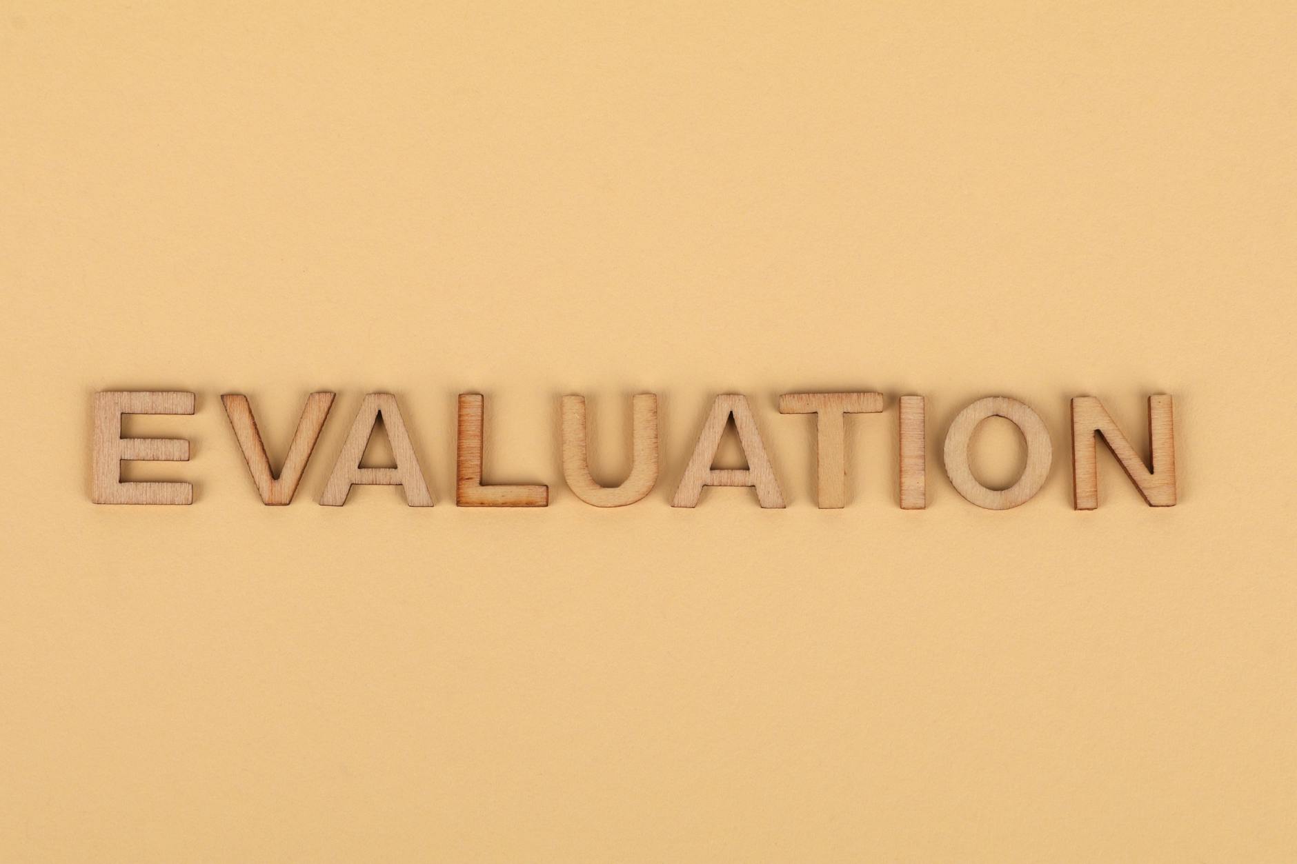 Imagem de capa — Evaluation de LLMs: Como Medir Qualidade de Modelos de IA