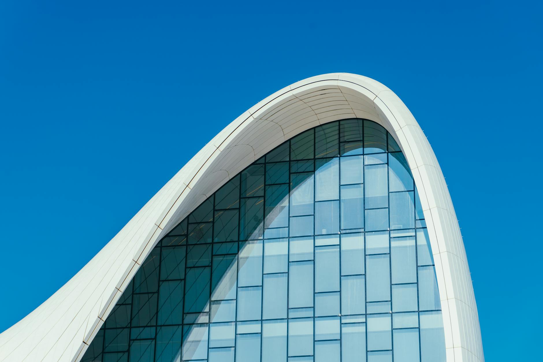 Imagem de capa — Event-Driven Architecture: Reagindo a Eventos em Tempo Real