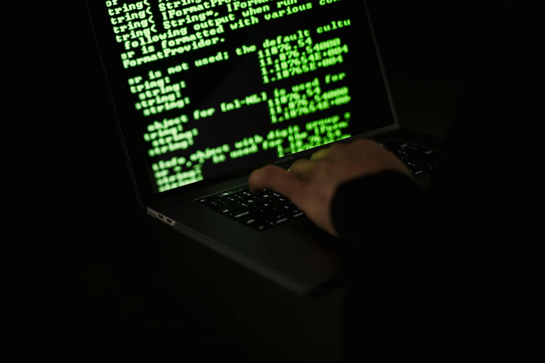 Imagem de capa — Malware Analysis: Técnicas de Engenharia Reversa para Defesa