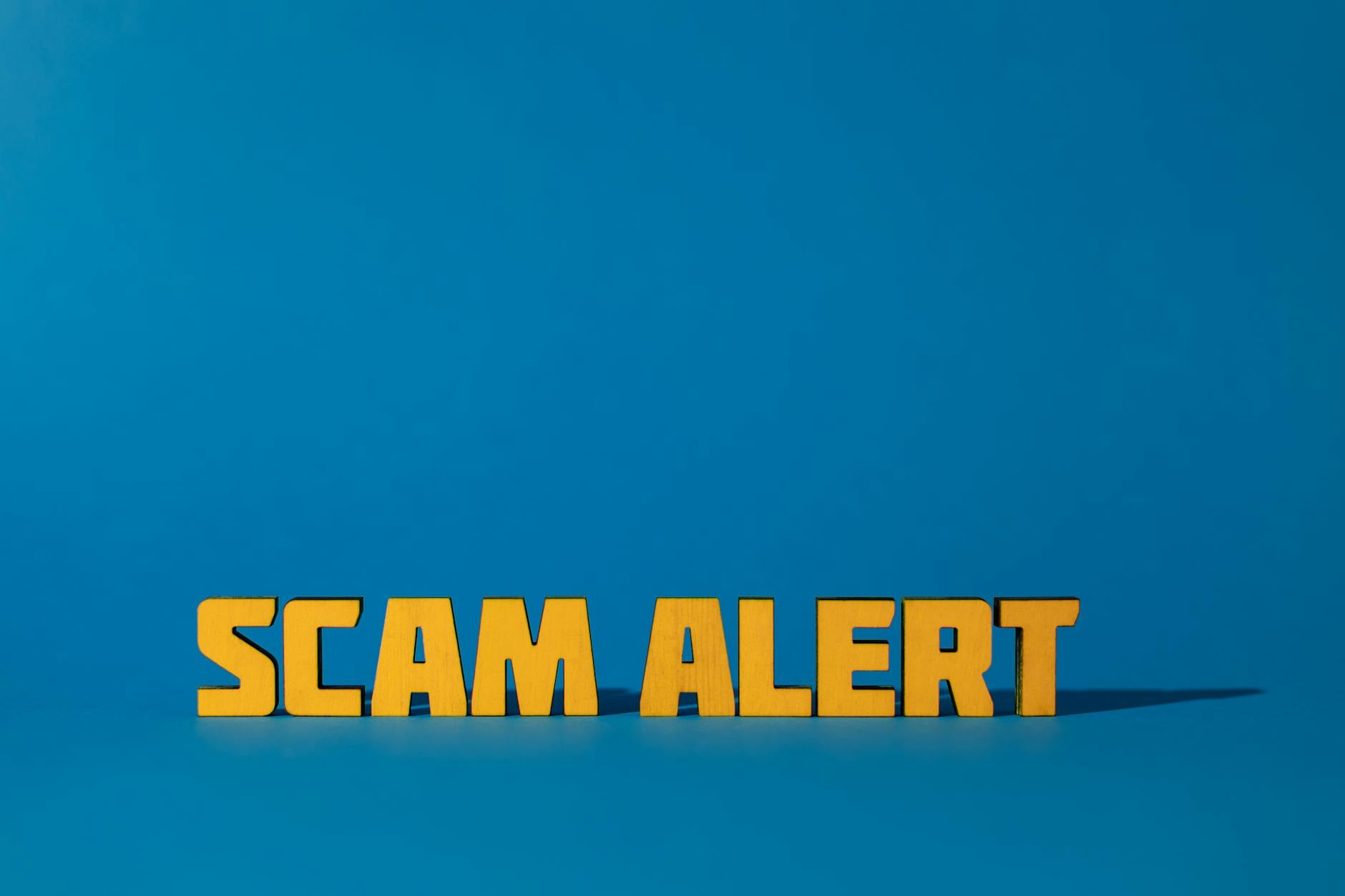 Imagem de capa — Phishing com IA: Como Criminosos Usam Inteligência Artificial