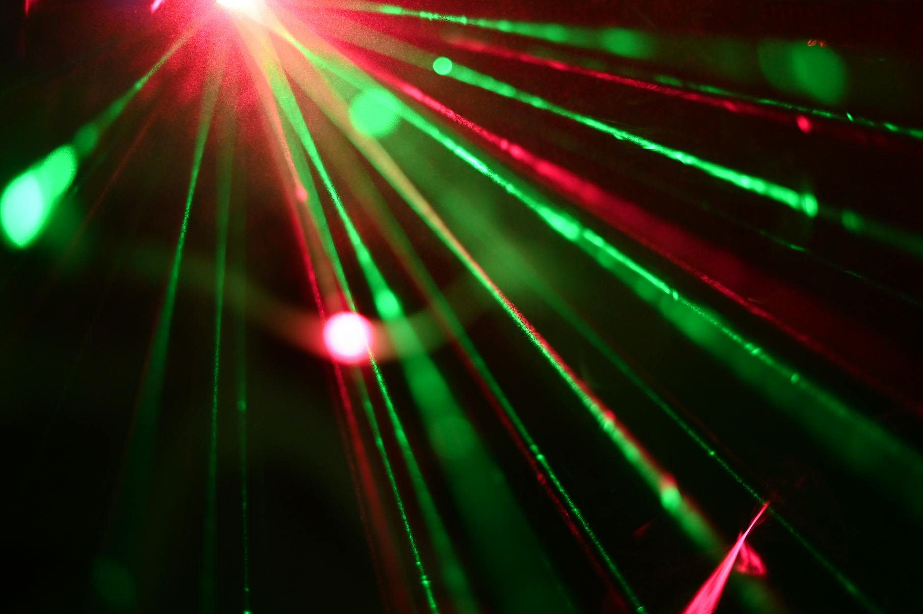 Imagem de capa — Photonics Computing: A Próxima Fronteira do Processamento