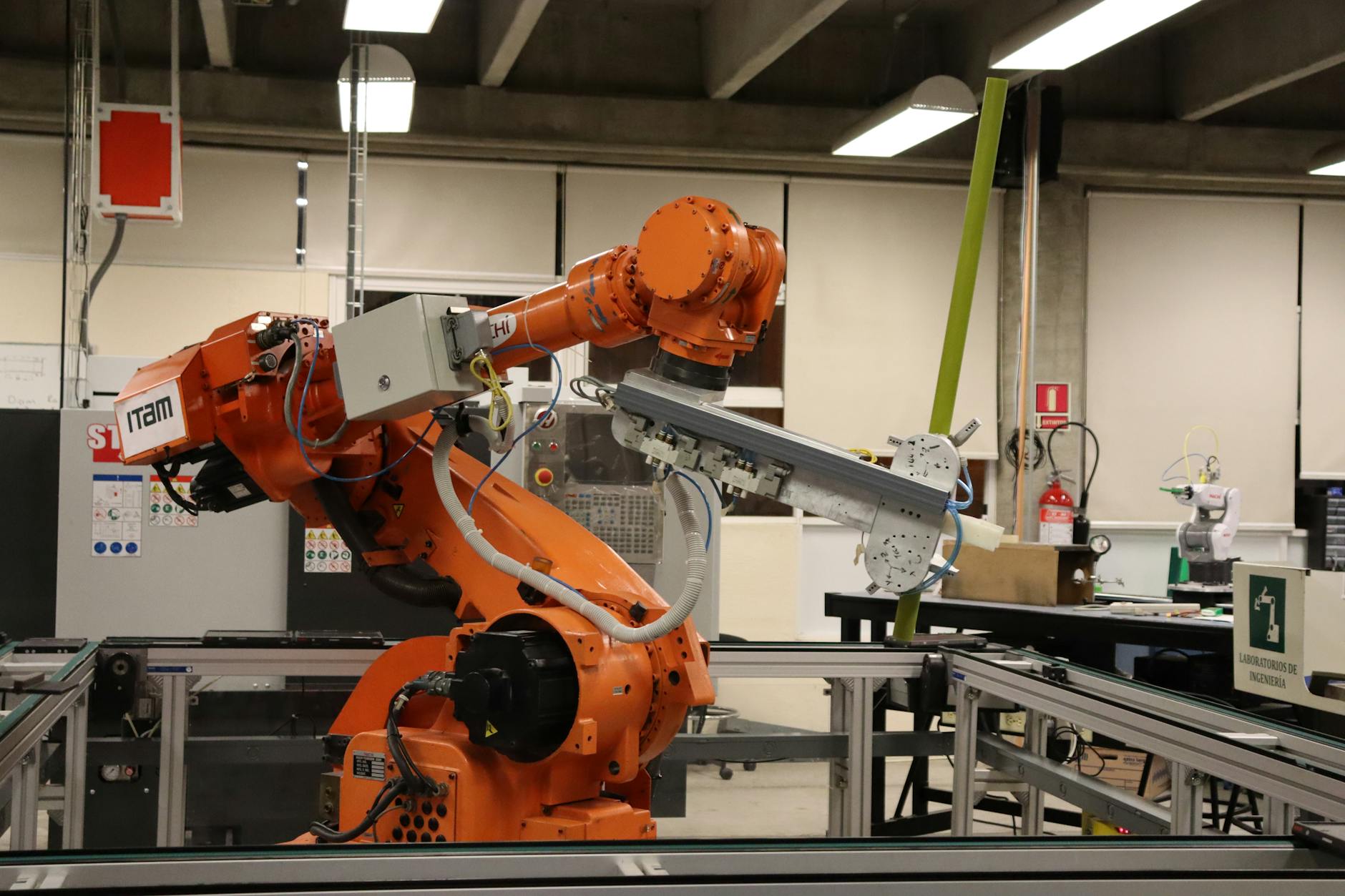 Imagem de encerramento — Robótica Colaborativa: Cobots e a Nova Fábrica Inteligente